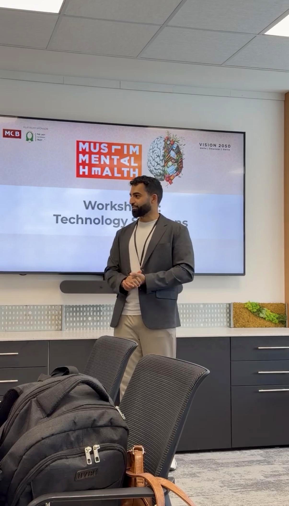 Dr Daanish presenting a workshop on Muslim Mental Health